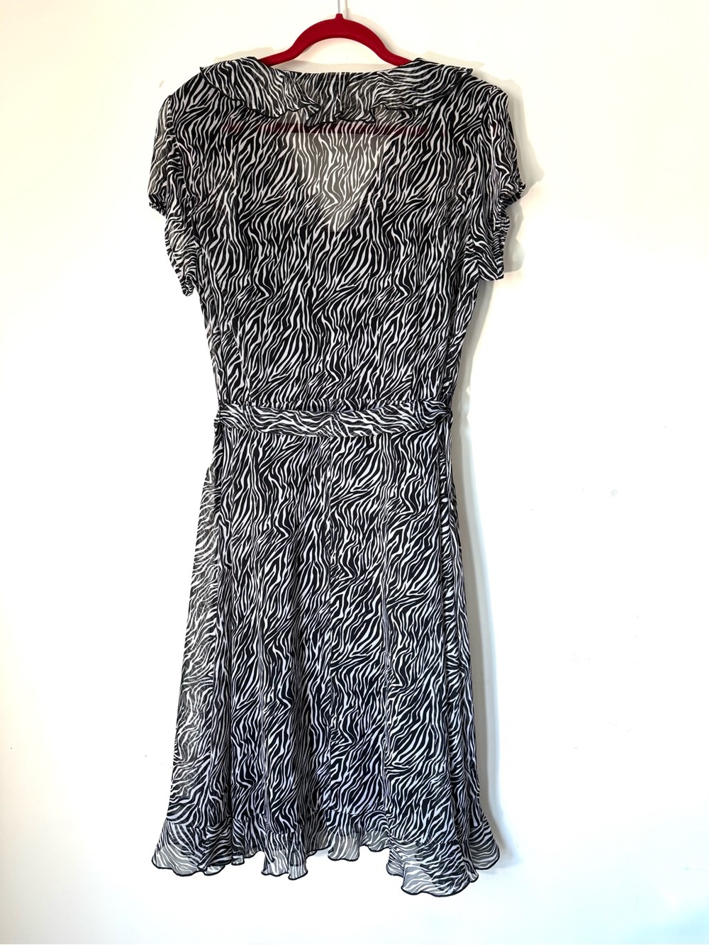 Christopher & Banks Zebra Print Sheer Flutter Sleeve Ruffle Dress sz 16 - Picture 6 of 9